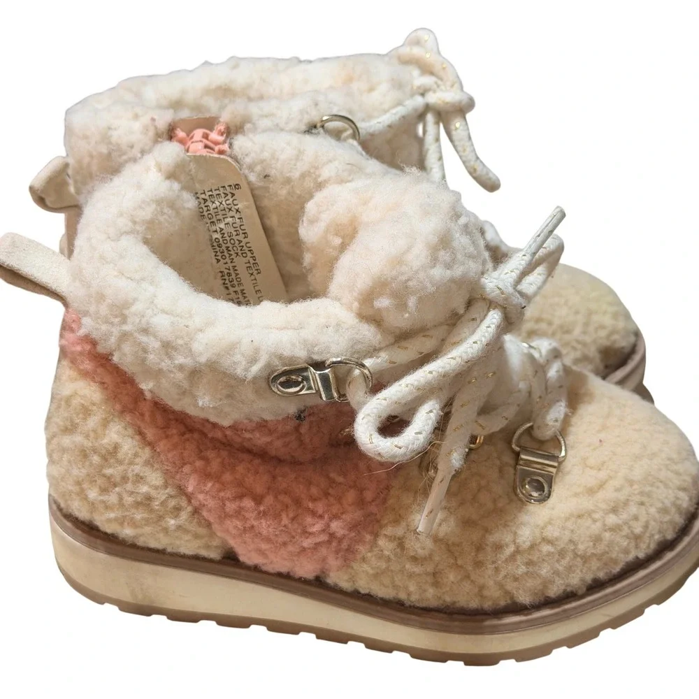 Cat & Jack Sherpa Hiking Boots Toddler Girls 6 Pink Cream Faux Fur Cottagecore